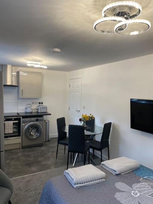 Luxury Town Center Apartment