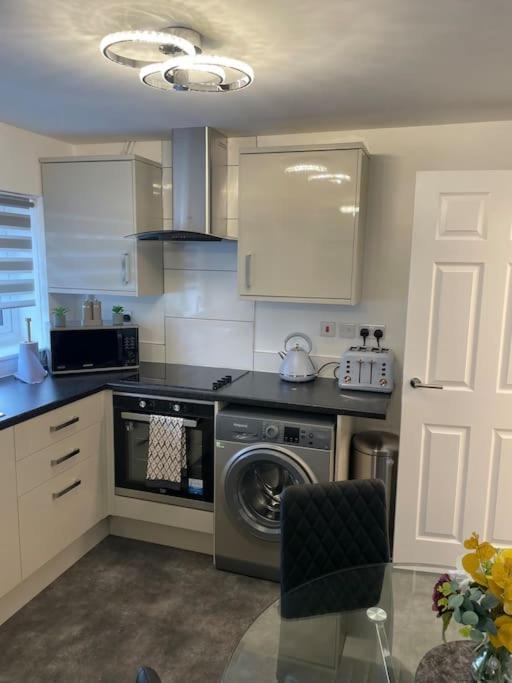 Luxury Town Center Apartment Stevenage